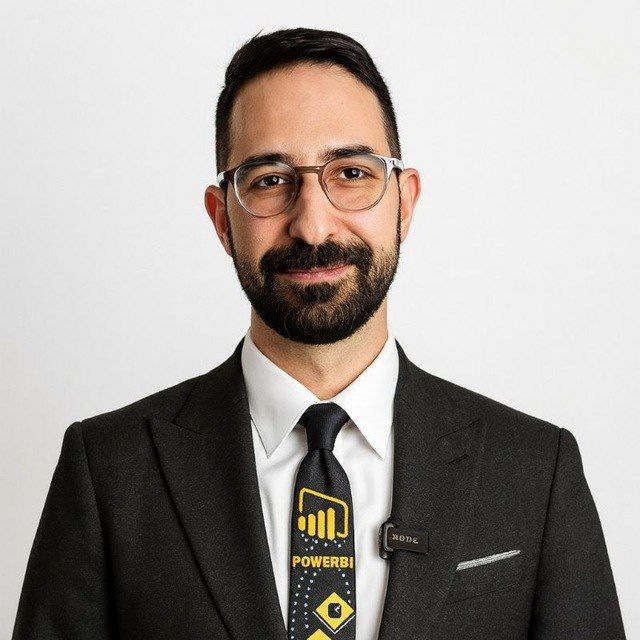 پرتره‌ی شارخ کیومرثی